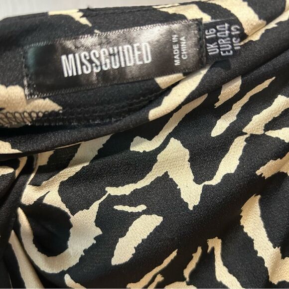 Missguided Zebra Tiger Animal Print Satin Midi Knee Length High Split Skirt - Picture 10 of 12